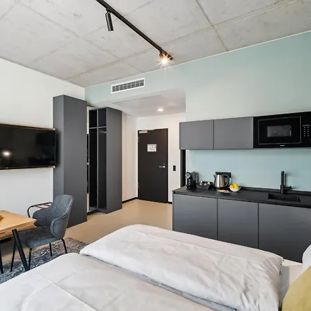 Nena Apartments Muenchen City East-3